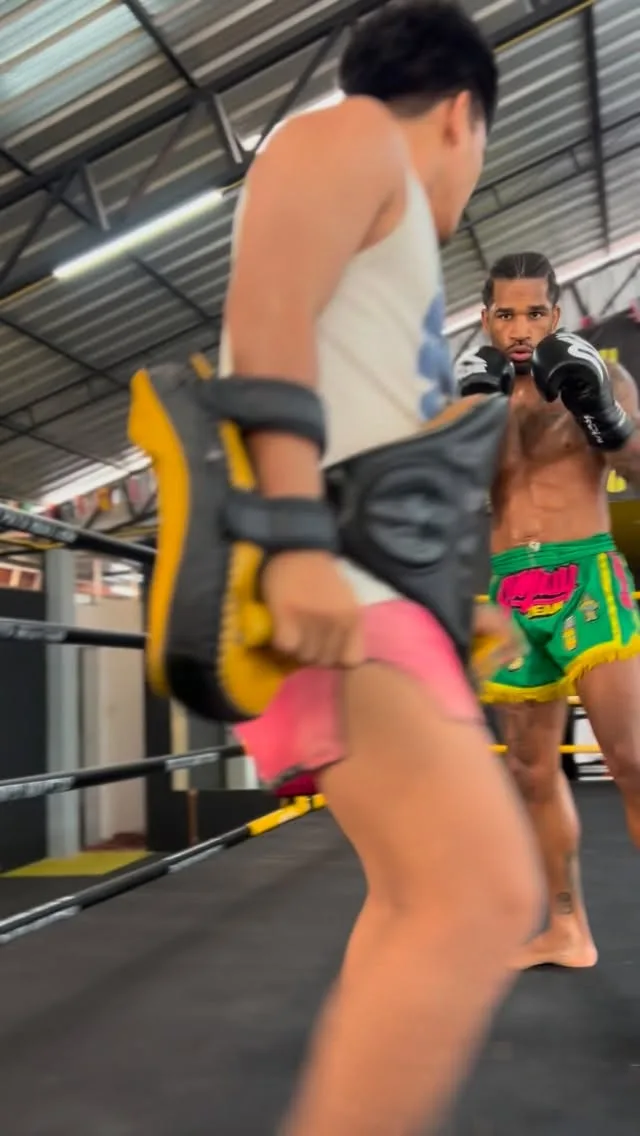 Singdam et Gomin aux paos pendant le fight camp